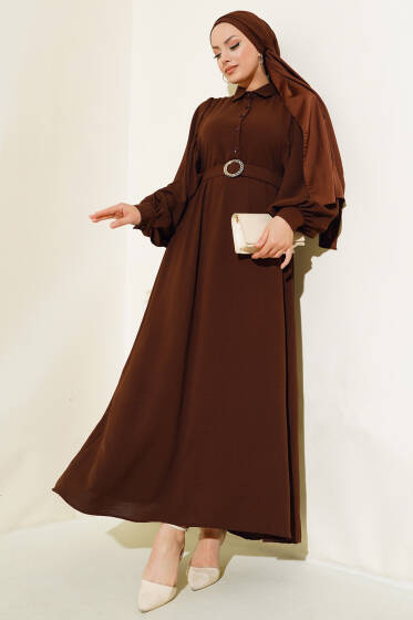 Yarım Düğmeli Balon Kol Kemerli Elbise Kahve - Elbise