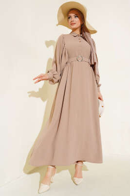 Yarım Düğmeli Balon Kol Kemerli Elbise Latte - Tesettür Elbise