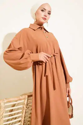 Yarım Düğmeli Beli Tünelli Elbise Taba - Tesettür Elbise
