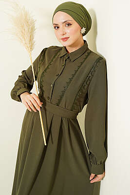 Yarım Düğmeli Dantel Detaylı Elbise Haki - Elbise