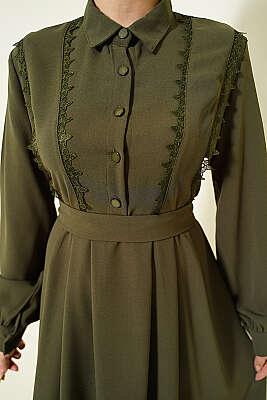 Yarım Düğmeli Dantel Detaylı Elbise Haki - Elbise