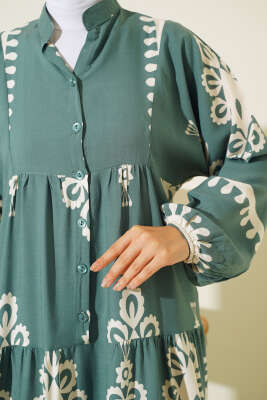 Yarım Düğmeli Desenli Viskon Elbise Çağla Yeşili - Tesettür Elbise