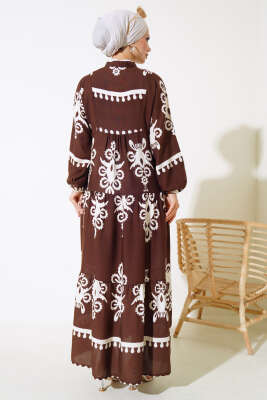 Yarım Düğmeli Desenli Viskon Elbise Kahve - Tesettür Elbise