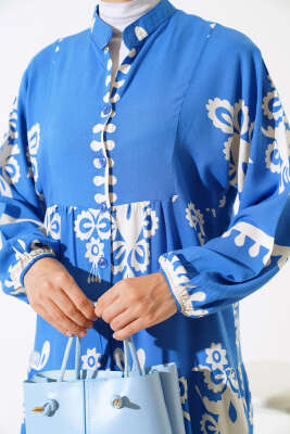 Yarım Düğmeli Desenli Viskon Elbise Mavi - Tesettür Elbise