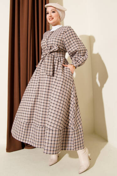 Yarım Düğmeli Ekoseli Kuşaklı Elbise Bej - Elbise