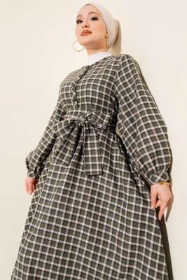 Yarım Düğmeli Ekoseli Kuşaklı Elbise Haki - Elbise