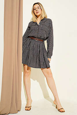 Yarım Düğmeli Ekoseli Pileli Mini Elbise Kahve - Kadın Giyim Modelleri