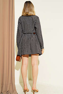 Yarım Düğmeli Ekoseli Pileli Mini Elbise Kahve - Kadın Giyim Modelleri