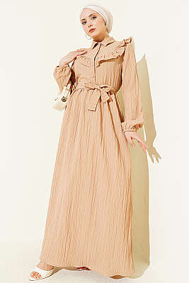 Yarım Düğmeli Fırfırlı Krinkıl Elbise Bej - Elbise