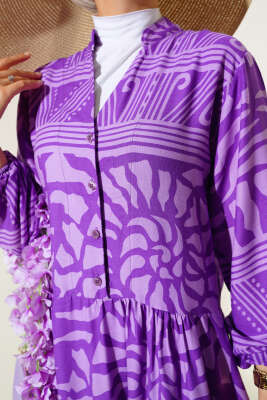 Yarım Düğmeli Karışık Desen Elbise Menekşe - Tesettür Elbise