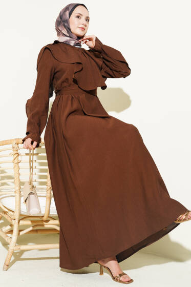 Yarım Düğmeli Kuşaklı Fırfırlı Elbise Kahve - Elbise