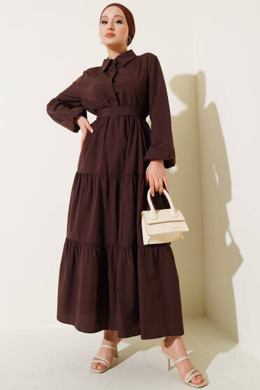 Yarım Düğmeli Kuşaklı Kat Elbise Kahve - Elbise