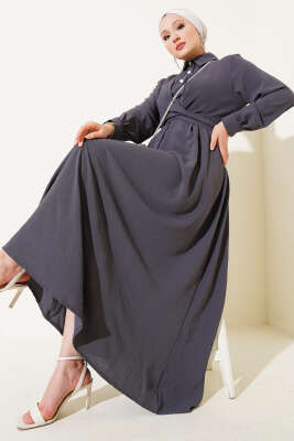 Yarım Düğmeli Önü Çapraz Bağlamalı Elbise Füme 