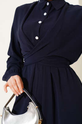 Yarım Düğmeli Önü Çapraz Bağlamalı Elbise Lacivert - Tesettür Elbise