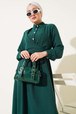 Yarım Düğmeli Önü Çapraz Bağlamalı Elbise Zümrüt - Tesettür Elbise