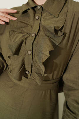 Yarım Düğmeli Önü Fırfırlı Elbise Haki - Elbise