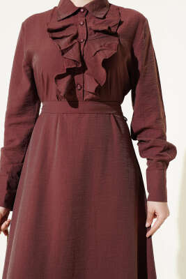 Yarım Düğmeli Önü Fırfırlı Elbise Kahve - Elbise