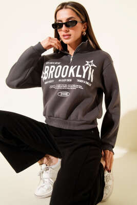 Yarım Fermuarlı Baskılı Üç İplik Sweat Füme 