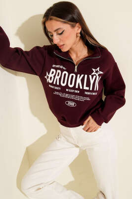 Yarım Fermuarlı Baskılı Üç İplik Sweat Mürdüm 