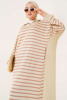 Yarım Fermuarlı Çizgili Salaş Elbise Latte - Tesettür Elbise