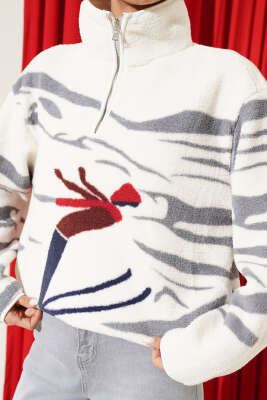 Yarım Fermuarlı Polar Sweatshirt Ekru - Kadın Giyim Modelleri