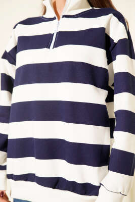 Yarım Fermuarlı Şardonlu Sweatshirt Lacivert - Günün Seçilenleri