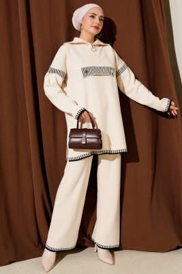 Yarım Fermuarlı Şerit Detaylı Triko İkili Takım Bej - SUDE NAZ