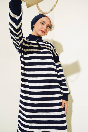Yarım Fermuarlı Yatay Çizgili Triko Elbise Lacivert - Elbise