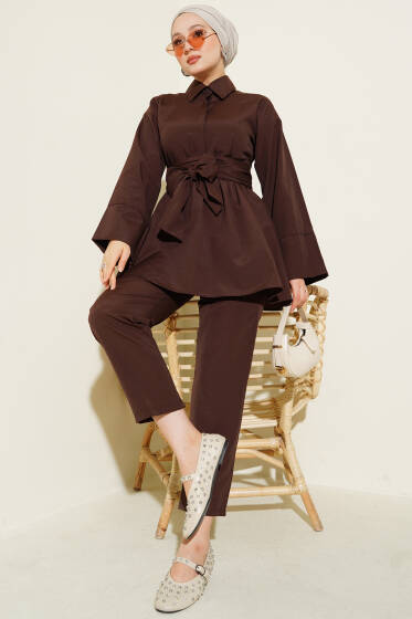 Yarım Gizli Düğmeli Kuşaklı İkili Takım Kahve - İkili Takım