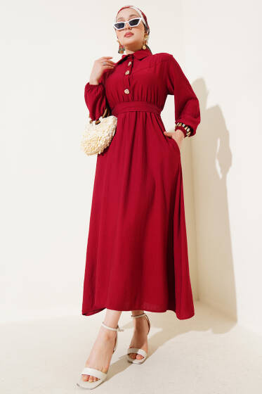 Yarım Gold Düğmeli Kuşaklı Elbise Bordo - Elbise