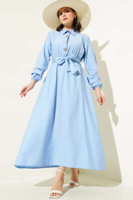 Yarım Gold Düğmeli Kuşaklı Elbise Buz Mavisi - Tesettür Elbise