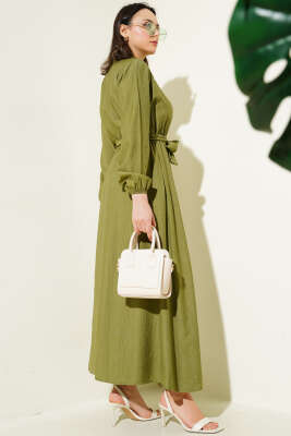 Yarım Gold Düğmeli Kuşaklı Elbise Çağla Yeşili - Tesettür Elbise
