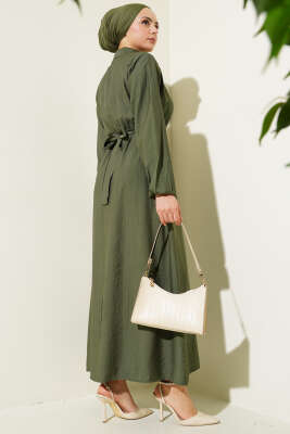 Yarım Gold Düğmeli Kuşaklı Elbise Haki - Tesettür Elbise