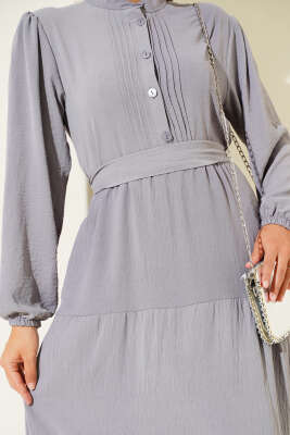 Yarım Piliseli Düğmeli Elbise Gri - Tesettür Elbise