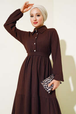 Yarım Taş Düğmeli Elbise Kahve - Tesettür Elbise
