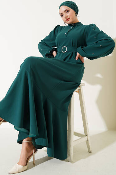 Yarım Taş Düğmeli Volanlı Elbise Zümrüt - Tesettür Elbise