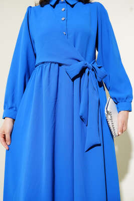 Yarım Taş Düğmeli Yandan Bağlamalı Elbise Saks - Tesettür Elbise