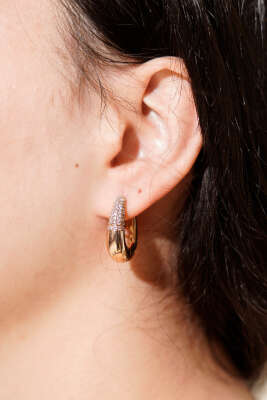 Yarım Tur Zirkon Taşlı Bombeli Halka Küpe Gold - DEMİR BİJUTERİ