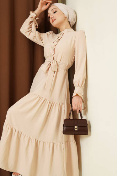 Yarım Yaka Düğmeli Fırfırlı Elbise Bej - Elbise