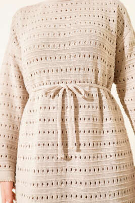 Yatay Ajurlu İp Kuşaklı Triko Elbise Bej - Elbise