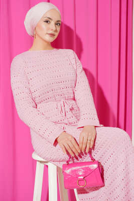 Yatay Ajurlu İp Kuşaklı Triko Elbise Pembe 