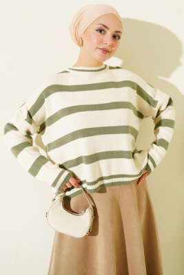 Yatay Çizgi Detaylı Kısa Triko Kazak Çağla Yeşili - Triko Kazak