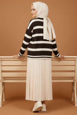 Yatay Çizgi Detaylı Kısa Triko Kazak Kahve - Yılın Fırsatı