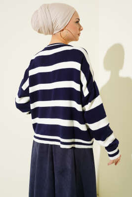 Yatay Çizgi Detaylı Kısa Triko Kazak Lacivert - Yılın Fırsatı