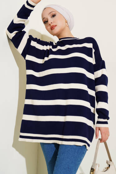Yatay Çizgi Detaylı Triko Tunik Lacivert - Tunik