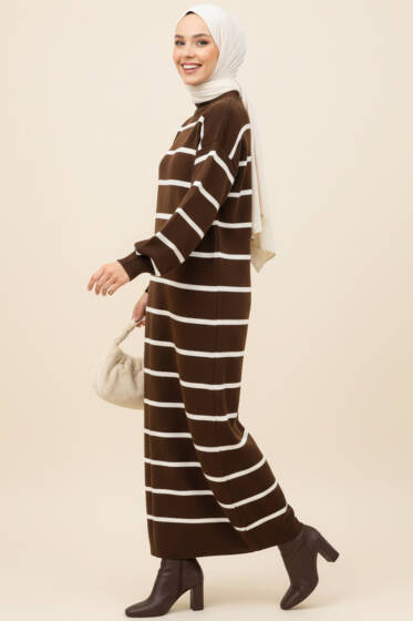 Yatay Çizgili Balıkçı Yaka Triko Elbise Kahve - Elbise