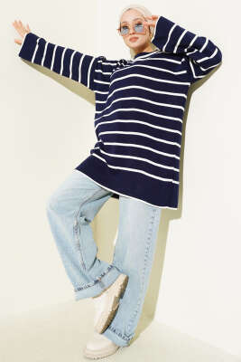 Yatay Çizgili Düşük Omuz Triko Tunik Lacivert - Tunik