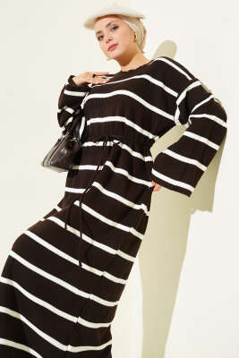 Yatay Çizgili İp Bağcıklı Triko Elbise Kahve - Elbise