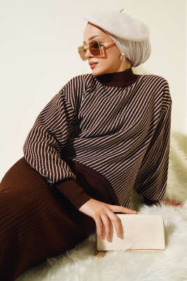 Yatay Çizgili Jileli Triko İkili Takım Kahve 