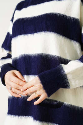 Yatay Çizgili Yumoş Triko Tunik Lacivert - Triko Tunik